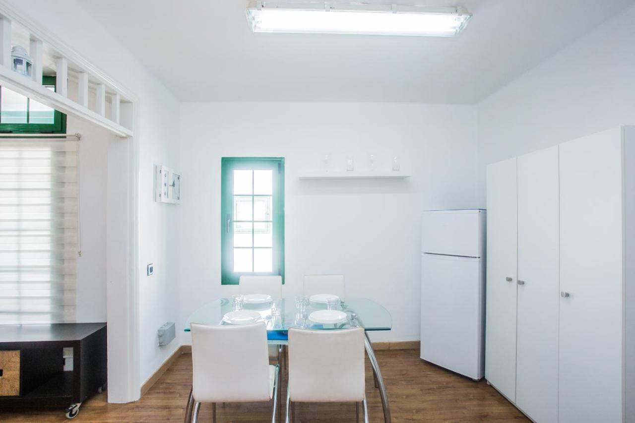 Apartamentos Haria En Puerto Del Carmen Tías Kültér fotó