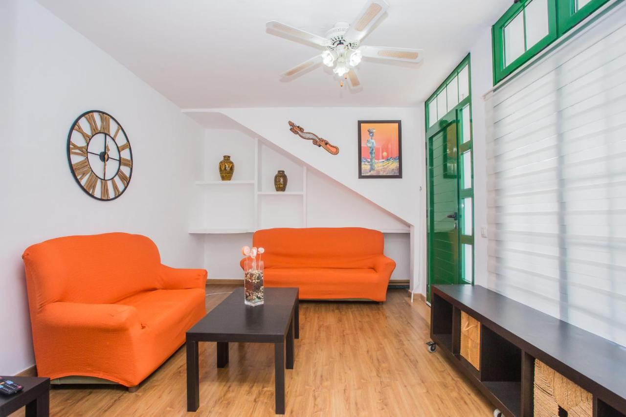 Apartamentos Haria En Puerto Del Carmen Tías Kültér fotó