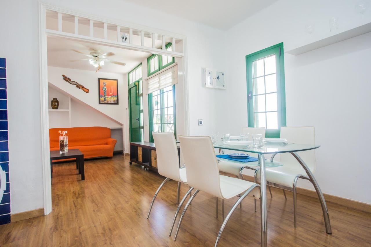 Apartamentos Haria En Puerto Del Carmen Tías Kültér fotó
