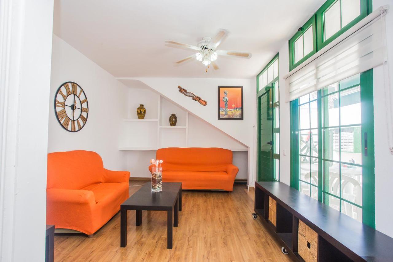 Apartamentos Haria En Puerto Del Carmen Tías Kültér fotó