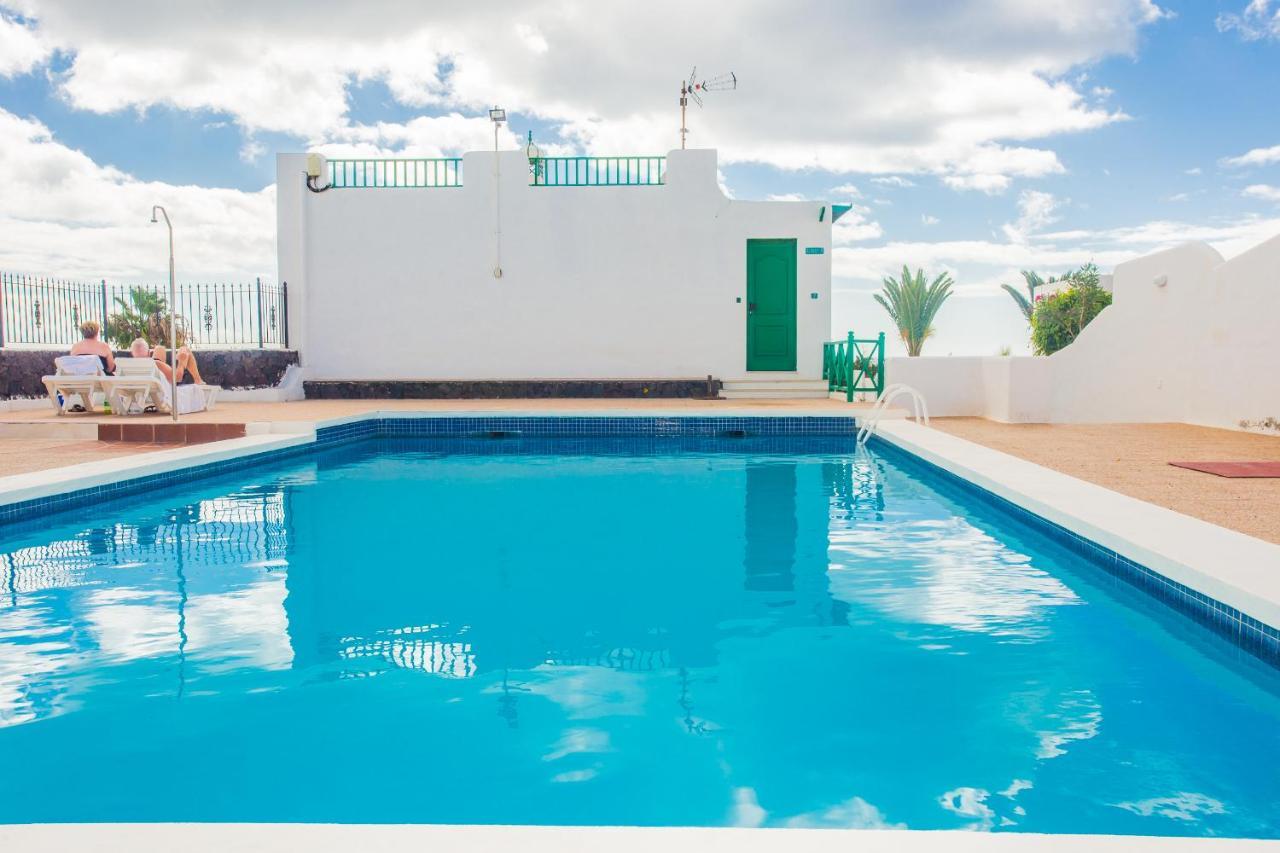 Apartamentos Haria En Puerto Del Carmen Tías Kültér fotó